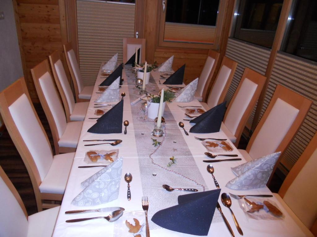 Sportbauernhof - Gasthaus Hochalmblick Krems in Kaernten Dış mekan fotoğraf