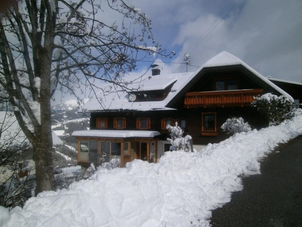 Sportbauernhof - Gasthaus Hochalmblick Krems in Kaernten Dış mekan fotoğraf