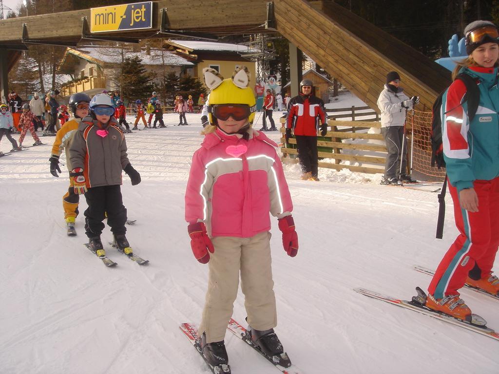 Sportbauernhof - Gasthaus Hochalmblick Krems in Kaernten Dış mekan fotoğraf